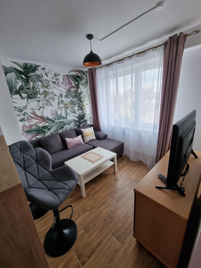 Kawalerka Blisko Jeziora Apartment โอเลสโก ภายนอก รูปภาพ